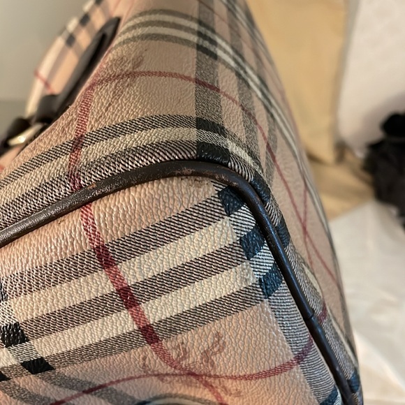 BURBERRY Haymarket Check Small Chester Bag - Picture 9 of 16